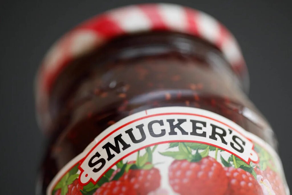 J.M. Smucker plans to remove artificial colors from its jams and other products by the end of 2027