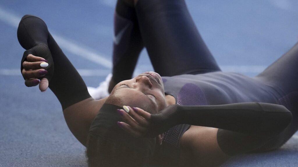 Faith Kipyegon falls short in her attempt to break 4-minute mile