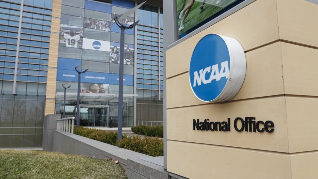 Federal judge approves $2.8B settlement, paving way for US colleges to pay athletes millions