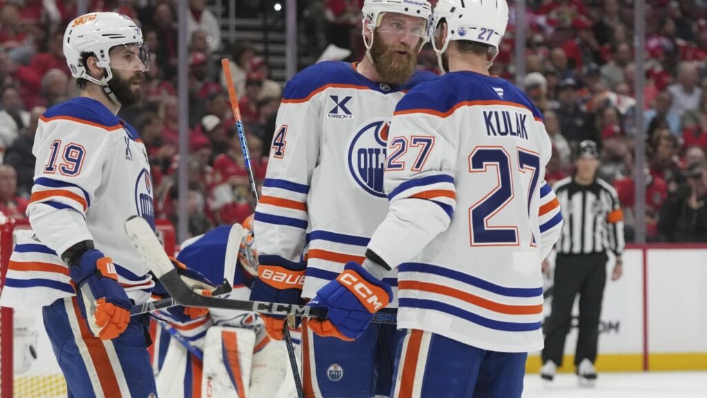 Oilers unravel and fall behind to Panthers in Stanley Cup Final