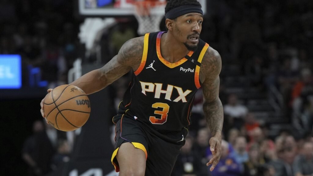 Clippers sign three-time All-Star Bradley Beal after Suns buyout