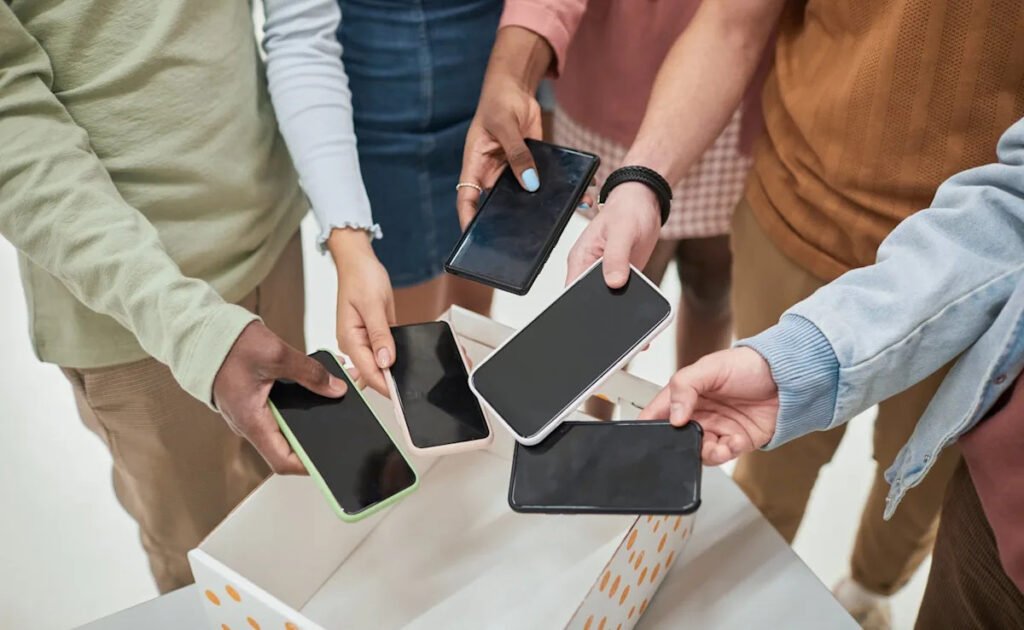 School smartphone bans reflect growing concern over youth mental health and academic performance