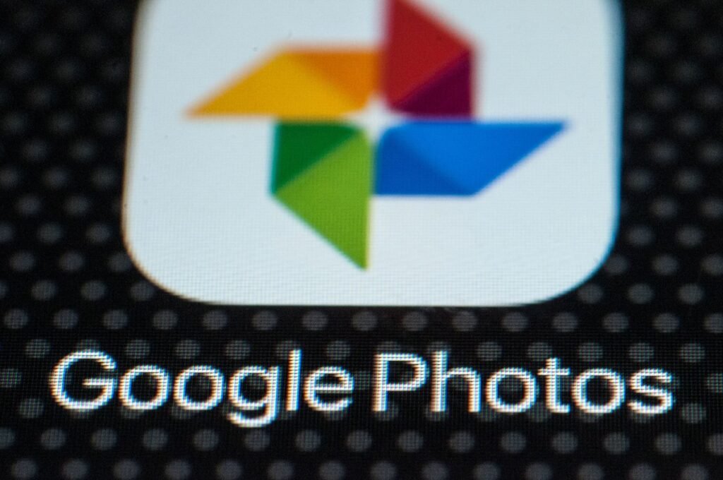 Google Photos adds AI features for ‘remixing’ photos in different styles, turning pics into videos