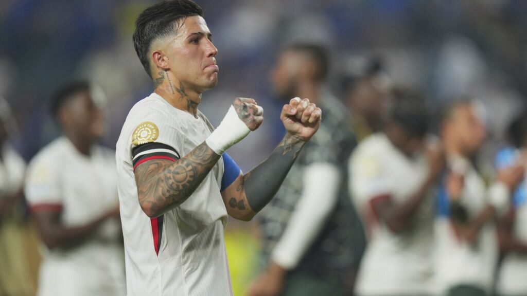 Chelsea’s Fernández calls US heat dangerous, says FIFA should avoid afternoon World Cup kickoffs