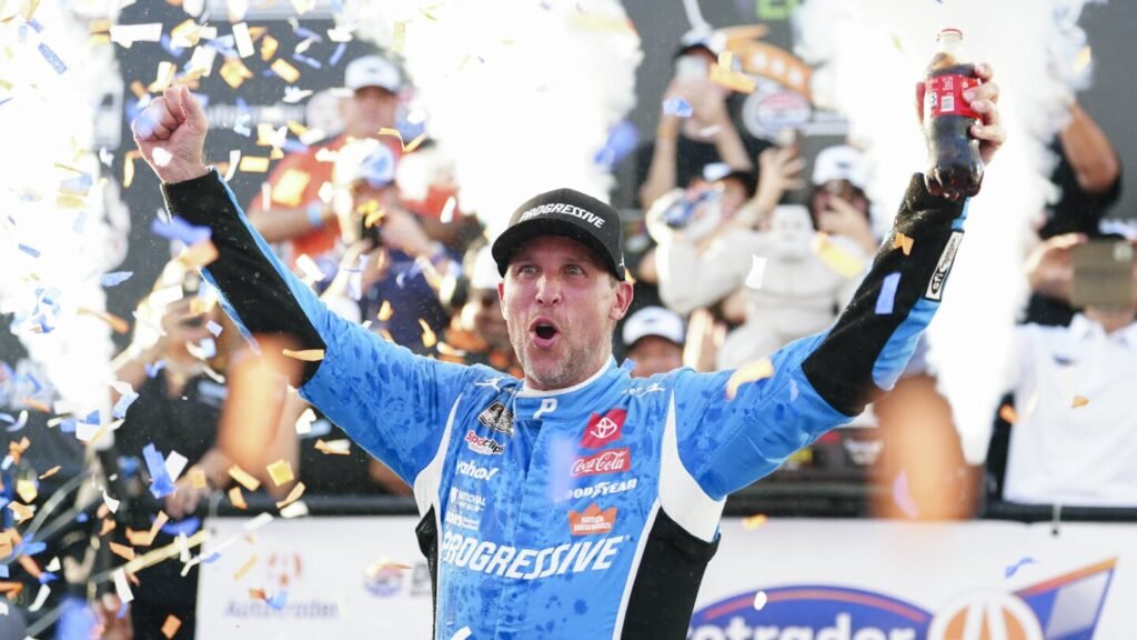 Denny Hamlin survives rain delay, overtime finish to win for 2nd straight year at Dover