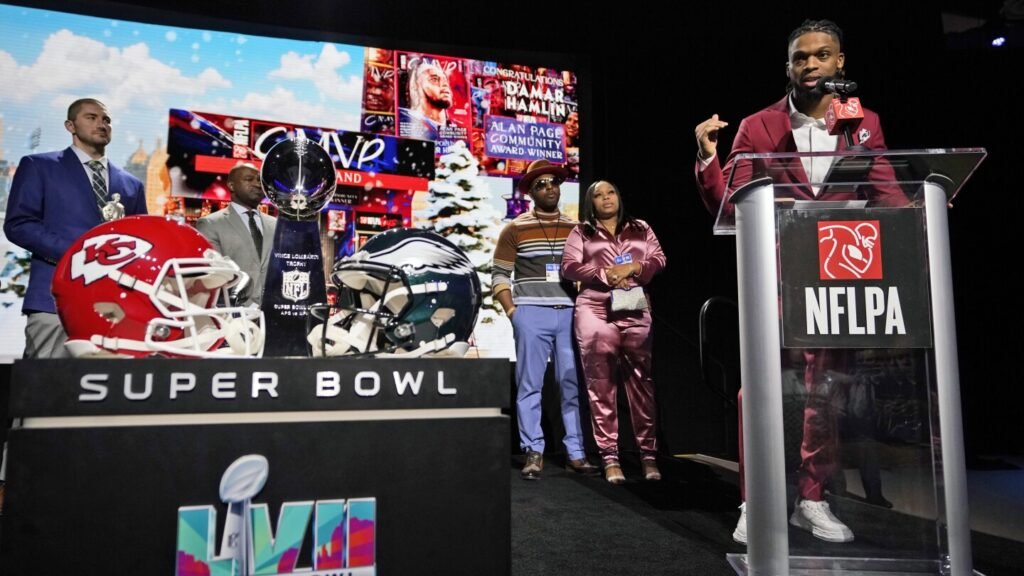 NFL Players Association executive JC Tretter is resigning amid union overhaul