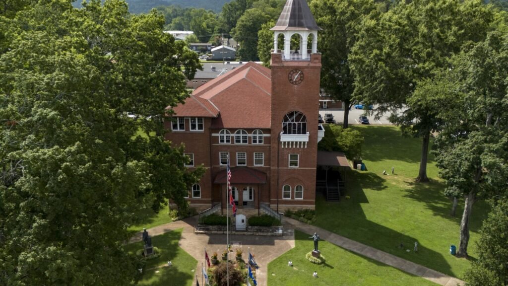 Scopes trial turns 100, but debate over religion in schools continues