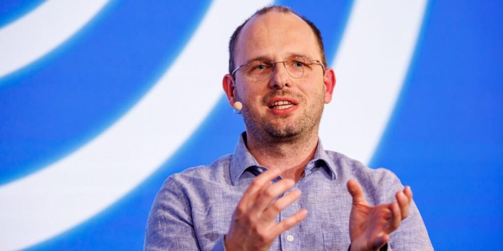 GitHub CEO: Microsoft’s Memo About Evaluating AI Use Is ‘Fair Game’