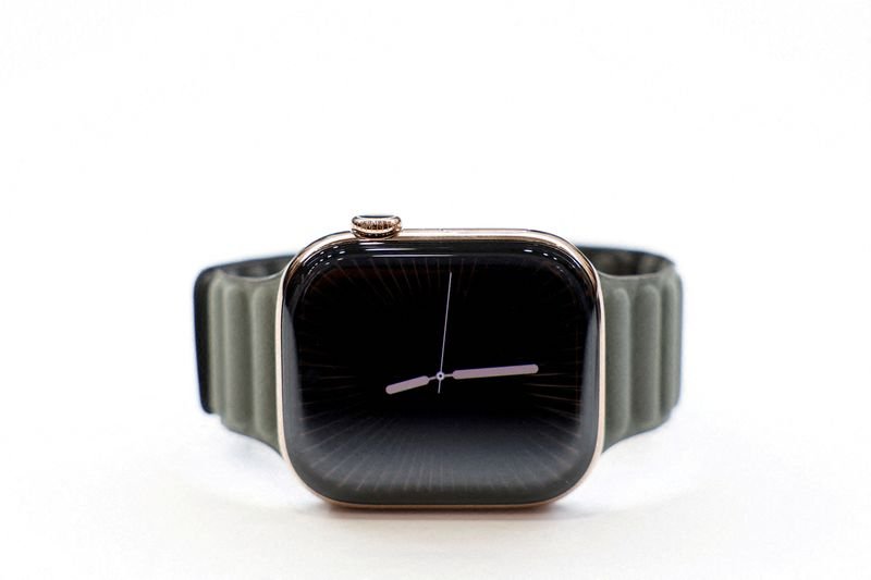 Apple Watch hypertension feature wins FDA nod, rollout next week, Bloomberg reports