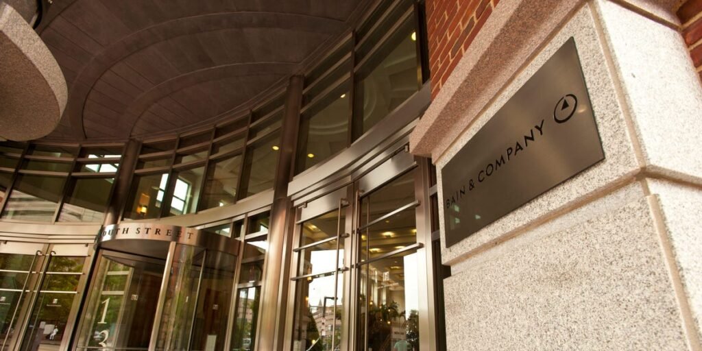 How to Get a Job at Bain, According to a Former Senior Manager