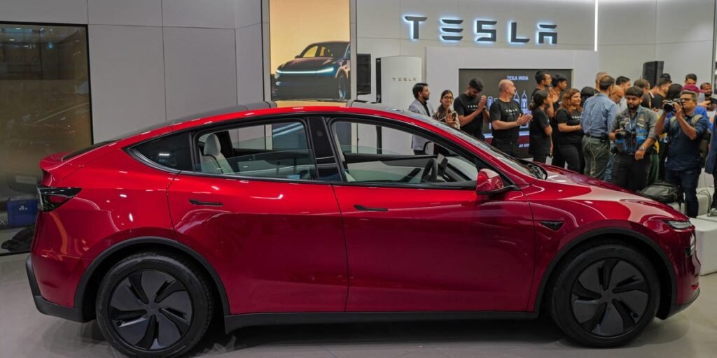 Door Handles on Some Tesla Model Ys Under Investigation