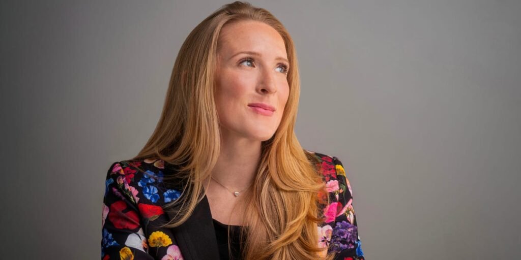 Ex-Google Recruiter Shares 4 Ways to Become a Rare End-of-Year Hire