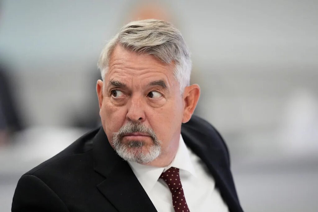 Kennedy’s vaccine advisers weigh COVID-19 shot recommendations