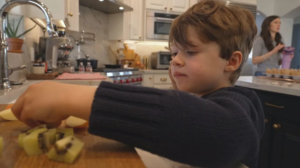 Parents say son with autism was nonverbal until trying an off-label drug