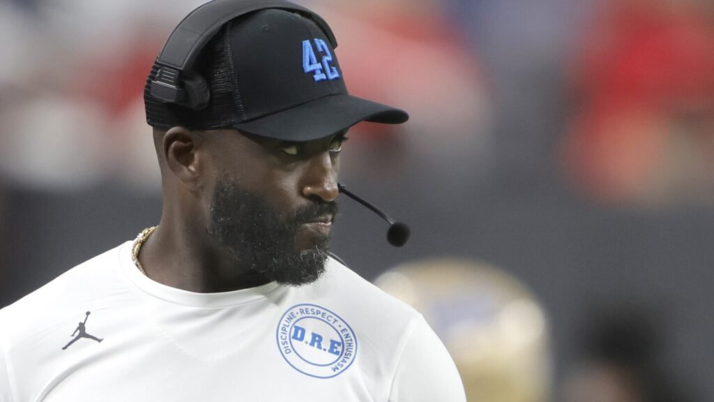 UCLA fires football coach DeShaun Foster after 0-3 season start
