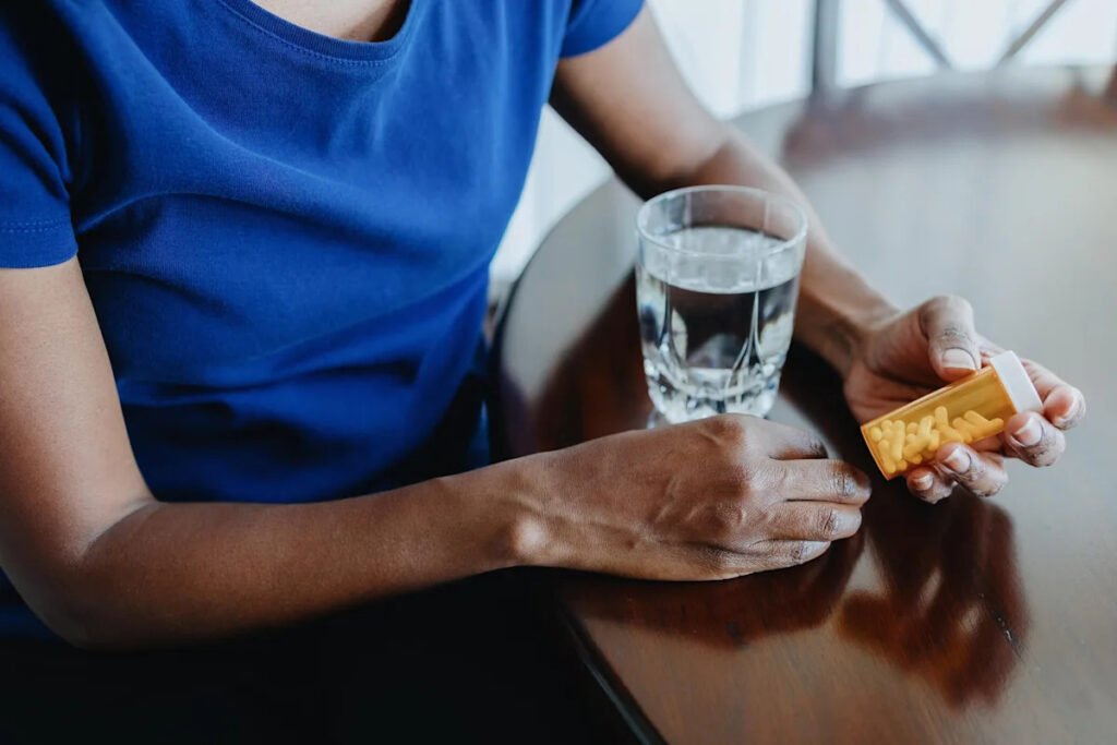 New study compares side effects of dozens of antidepressants