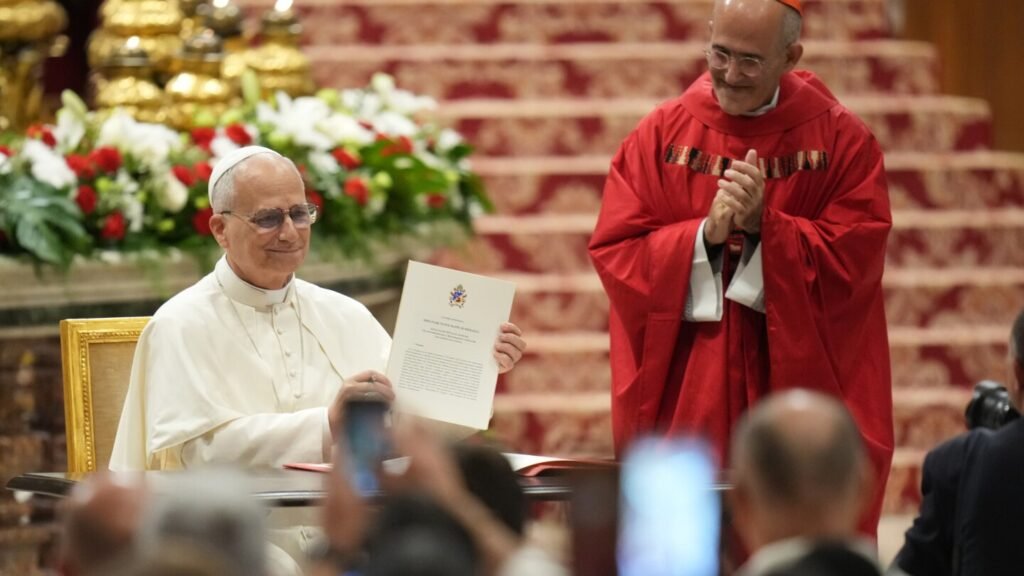 Pope urges Catholic teachers to focus less on professional outcomes, more on spiritual lives