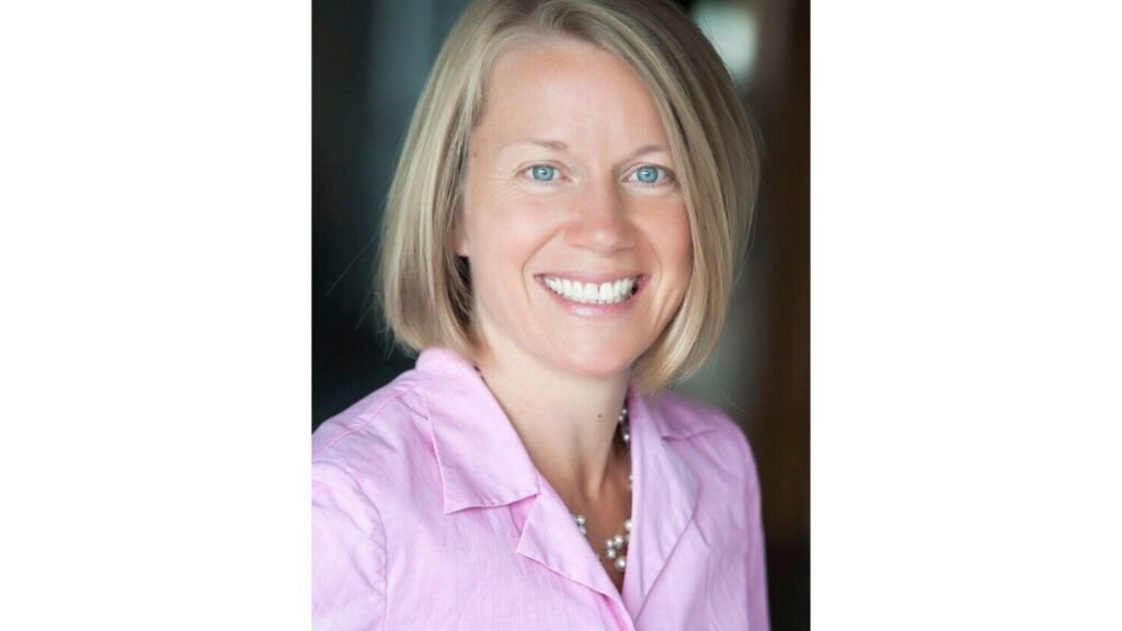 Iowa Democrat Jackie Norris ends US Senate campaign