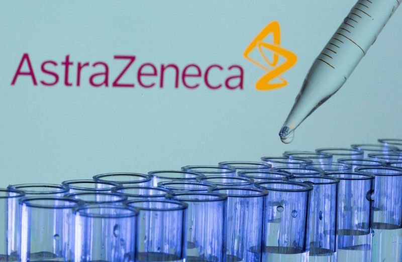 AstraZeneca holds forecasts as cancer, heart drugs lift earnings