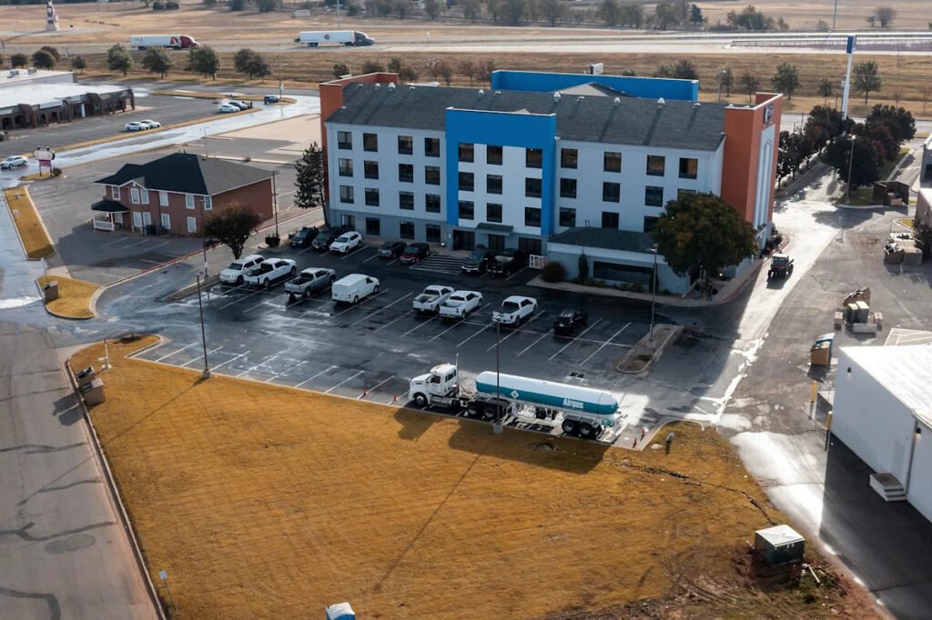 Dozens hospitalized, hundreds evacuated after ammonia leak in Oklahoma