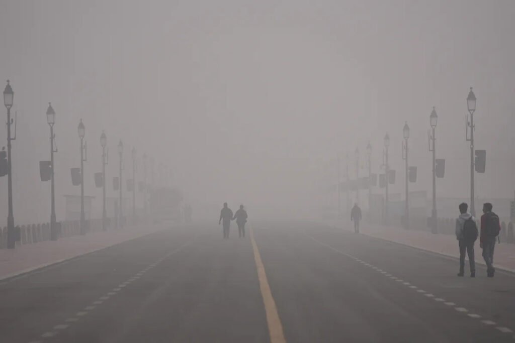 Toxic smog blankets New Delhi, disrupting travel and plunging air quality to hazardous levels