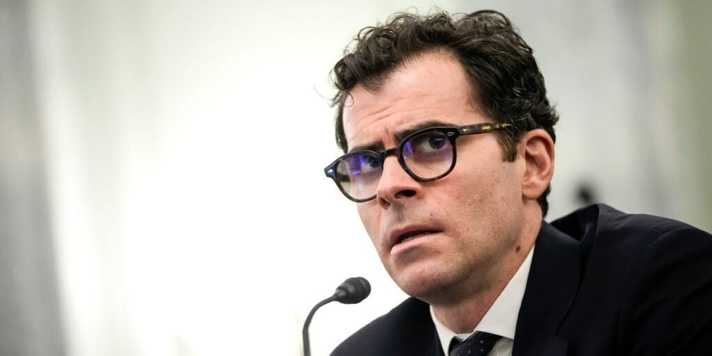 Instagram Boss Says the Platform’s Polished Feed Is Dead Thanks to AI