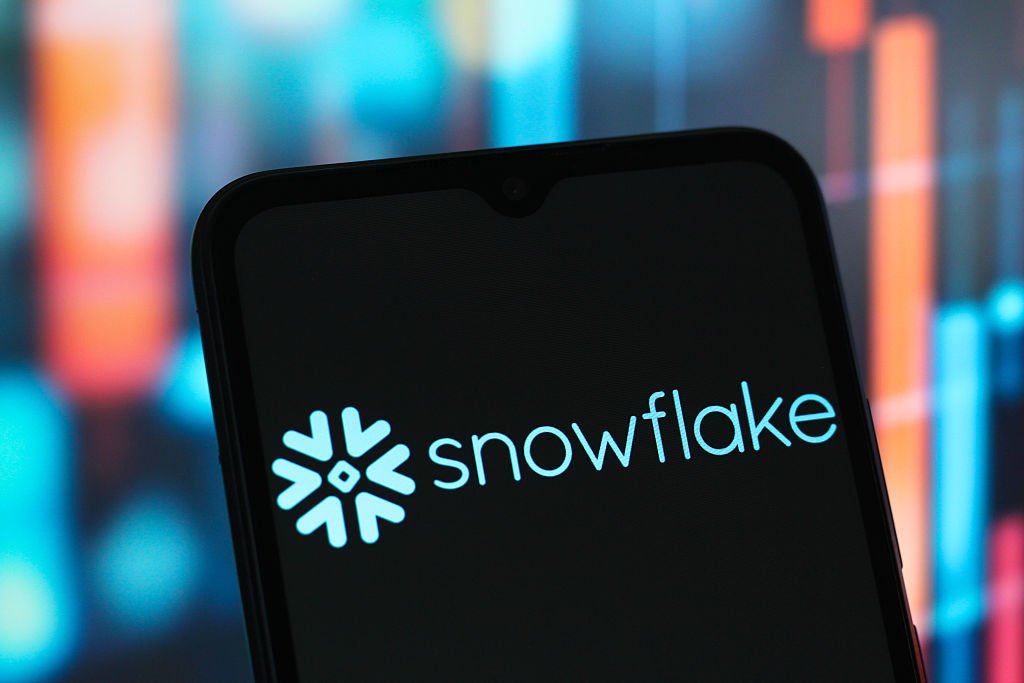 Snowflake announces its intent to buy observability platform Observe