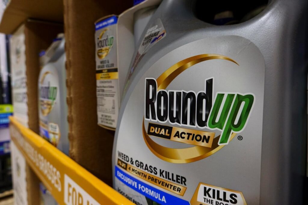Bayer proposes $7.2 billion settlement to resolve weedkiller cases