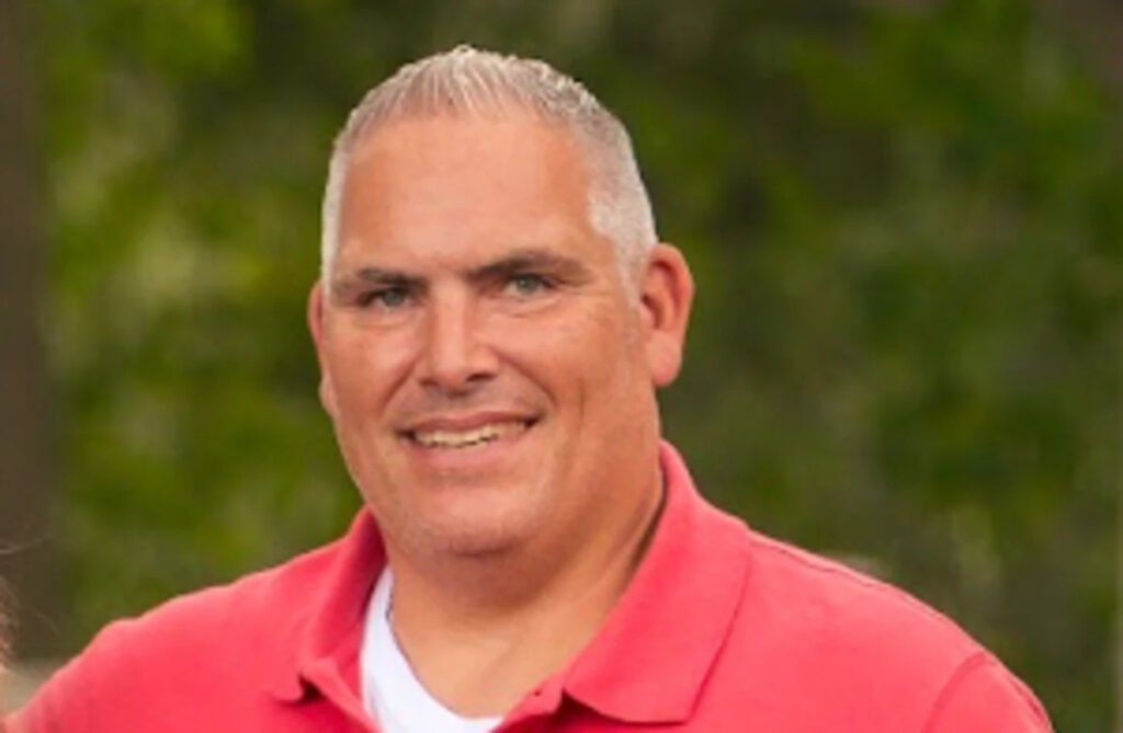 Complex procedure saves officer with chest pain, heart condition