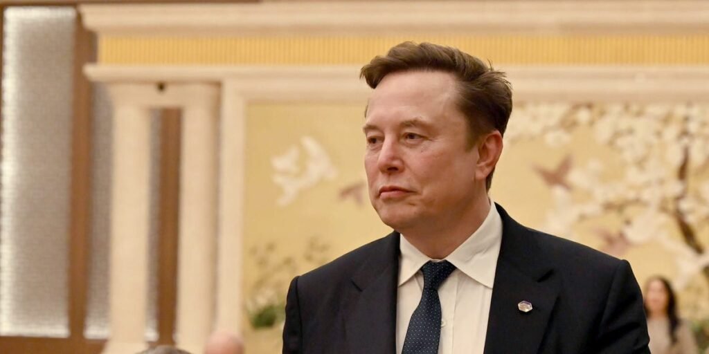 Elon Musk’s Plan to Keep Complete Control of SpaceX After Its Public