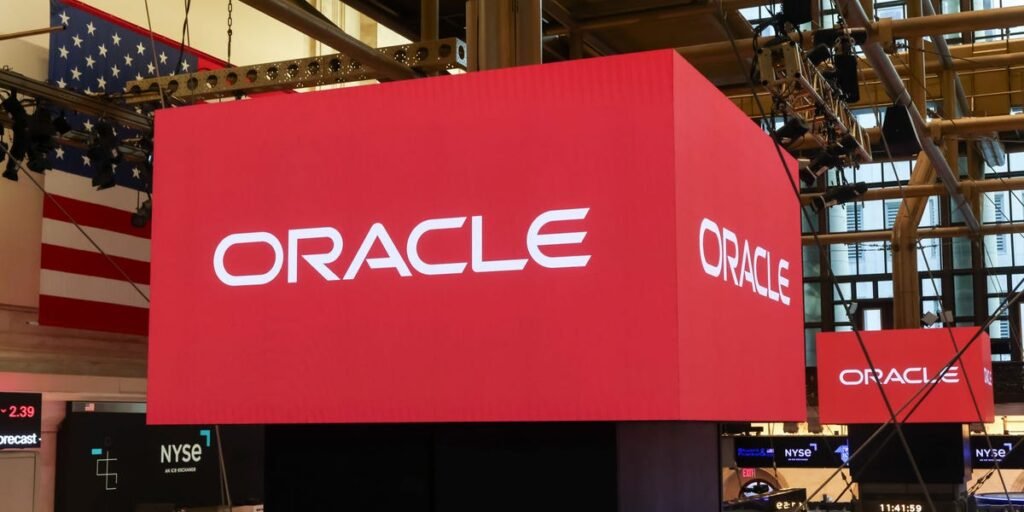 Oracle’s Head Count Shrank by 21,000, Costing It $1.8 Billion
