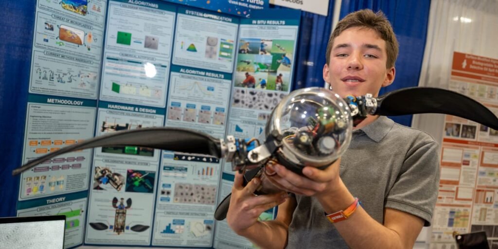 This 16-Year-Old Built an AI Robot Turtle to Find Microplastics in Water