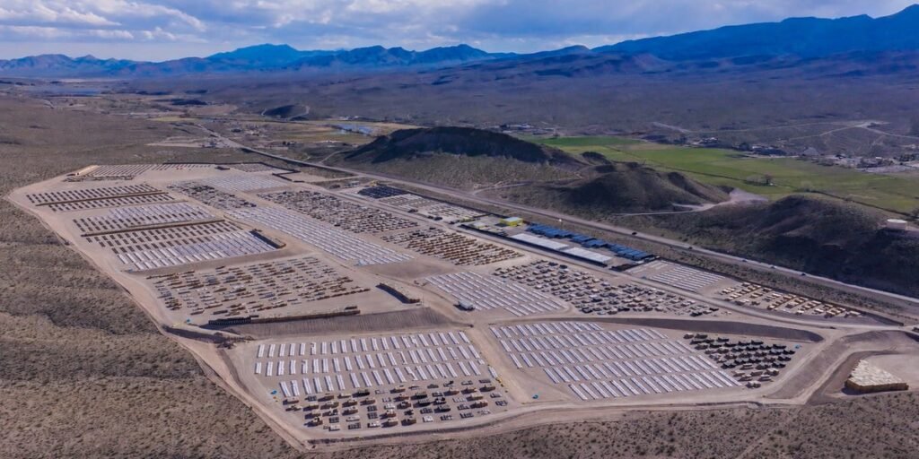 America’s AI Power Crunch Has an Unlikely Solution: Old EV Batteries