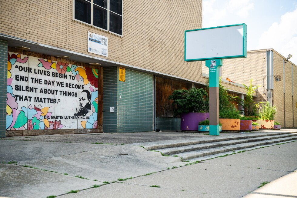 Study finds rising gun violence near vacant schools in Chicago