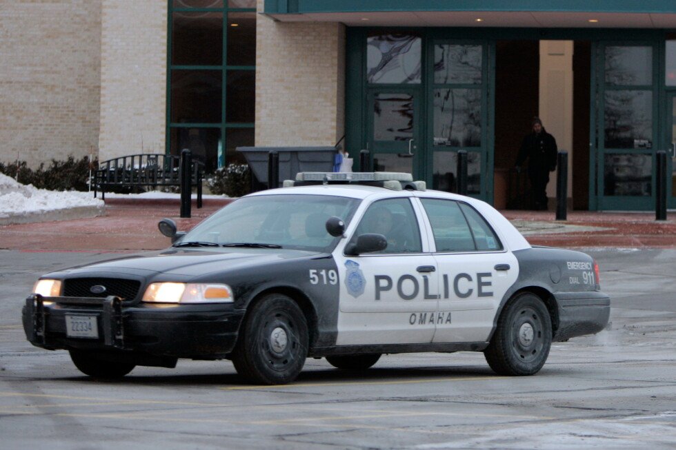 Omaha school district stops police from using electric shock gloves